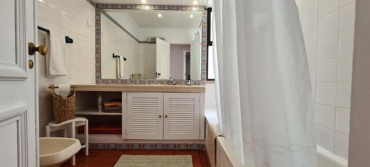 Ferienwohnung Apartamento Solar Dos Pinheiros Quarteira Exterior foto