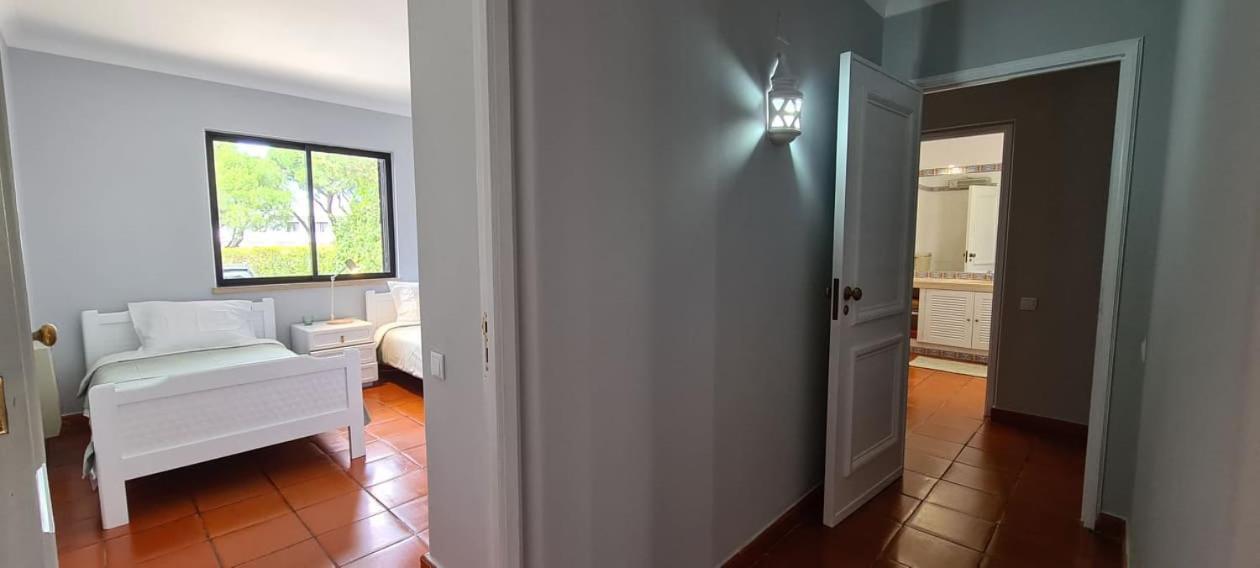 Ferienwohnung Apartamento Solar Dos Pinheiros Quarteira Exterior foto